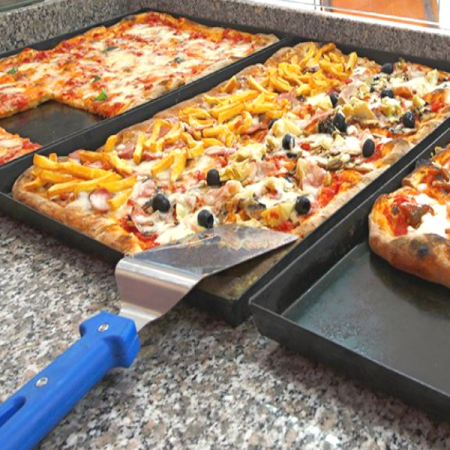 Pizza al Taglio Cotta alla Teglia Prodotto da Forno (al trancio)